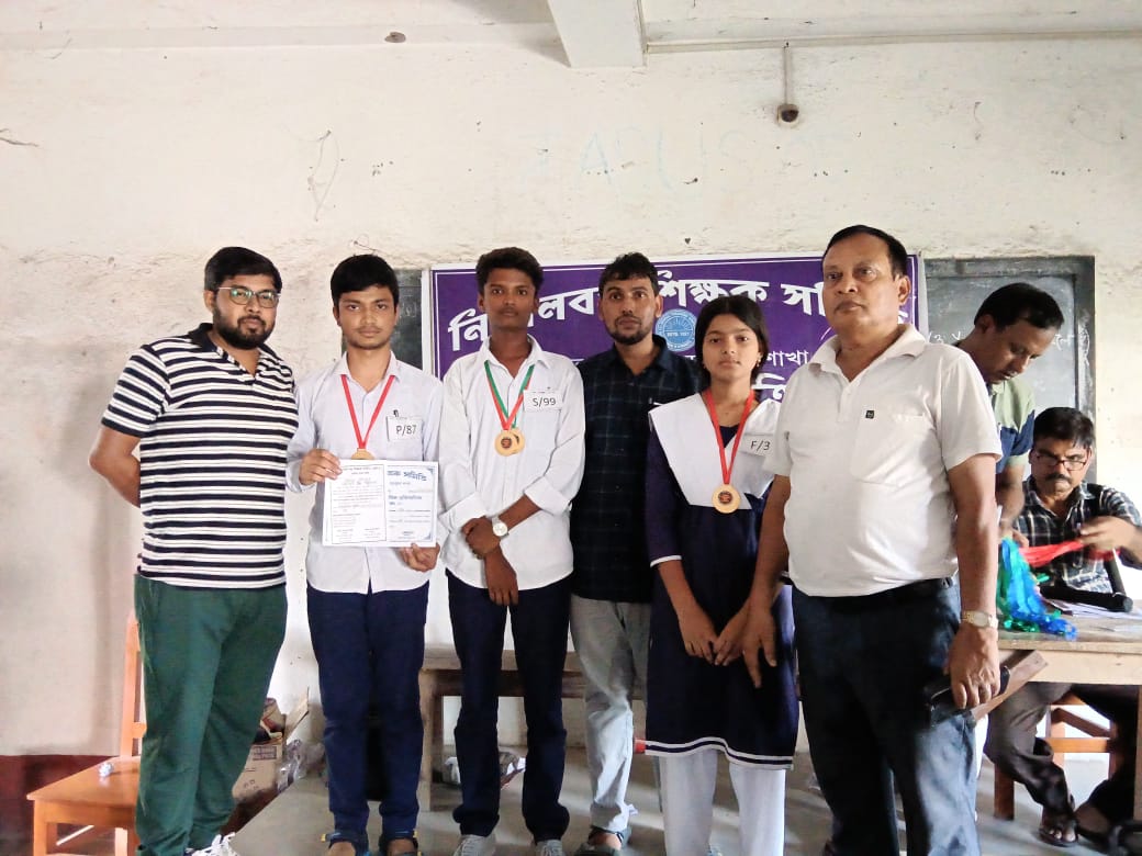 মহকুমাস্তরের প্রতিযোগিতায় চণ্ডীপুর হাই স্কুলের জয়জয়কার, তিন বিভাগে প্রথম