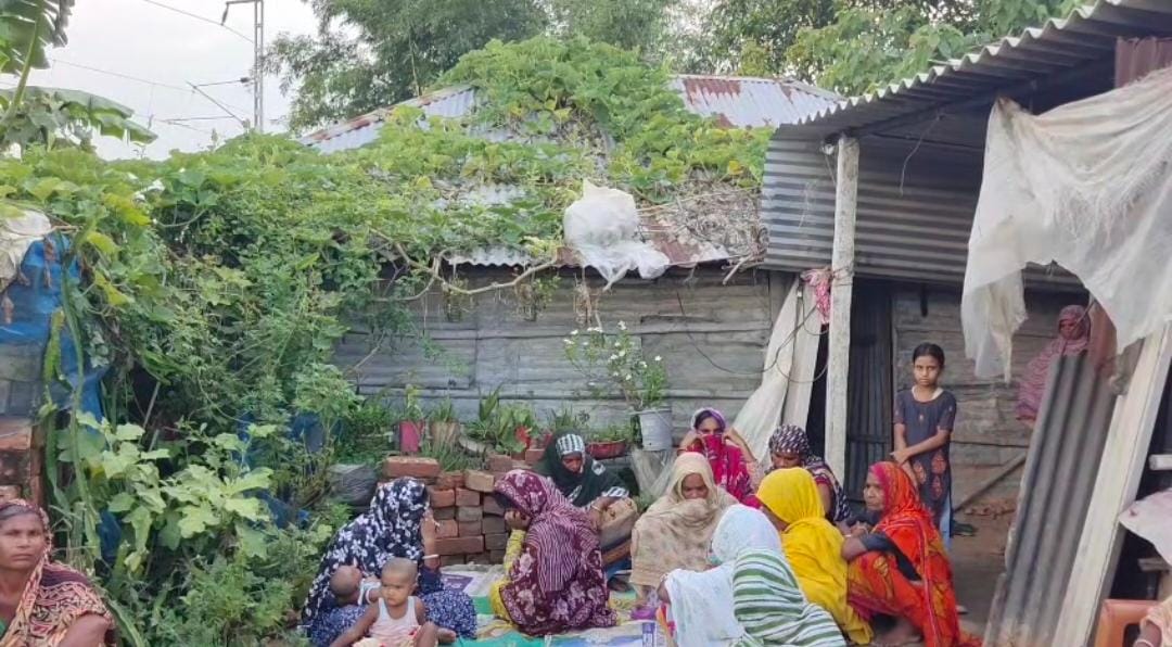 ভিনরাজ্য থেকে বাড়ি ফেরার পথেই মর্মান্তিক মৃত্যু, ট্রেন থেকে পড়ে প্রাণ গেল মালদহের গাজোলের পরিযায়ী শ্রমিকের